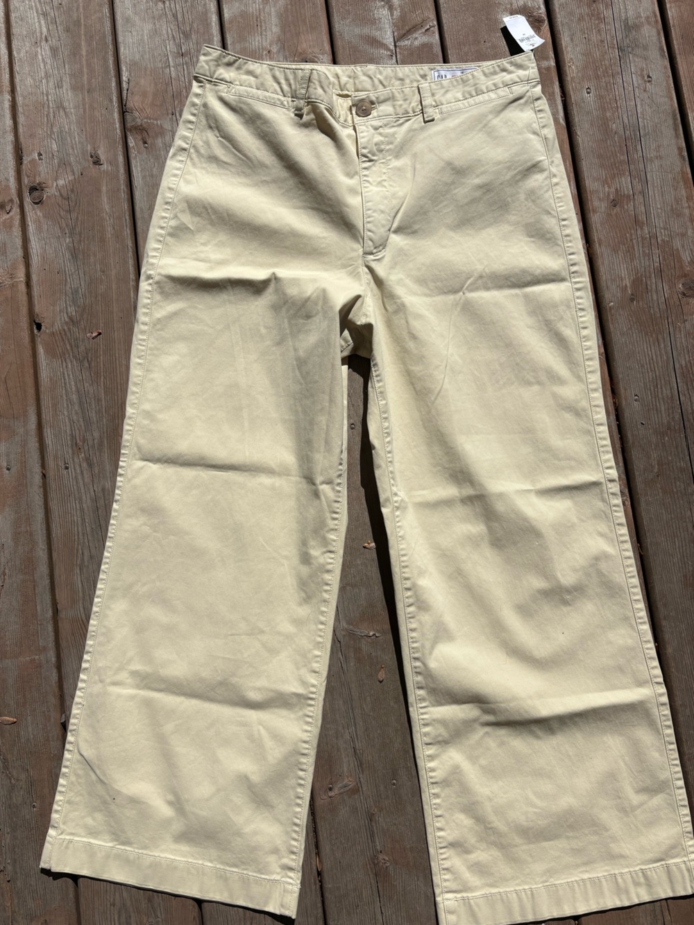 GAP High Rise Stride Ankle Pants in Butter Yellow
